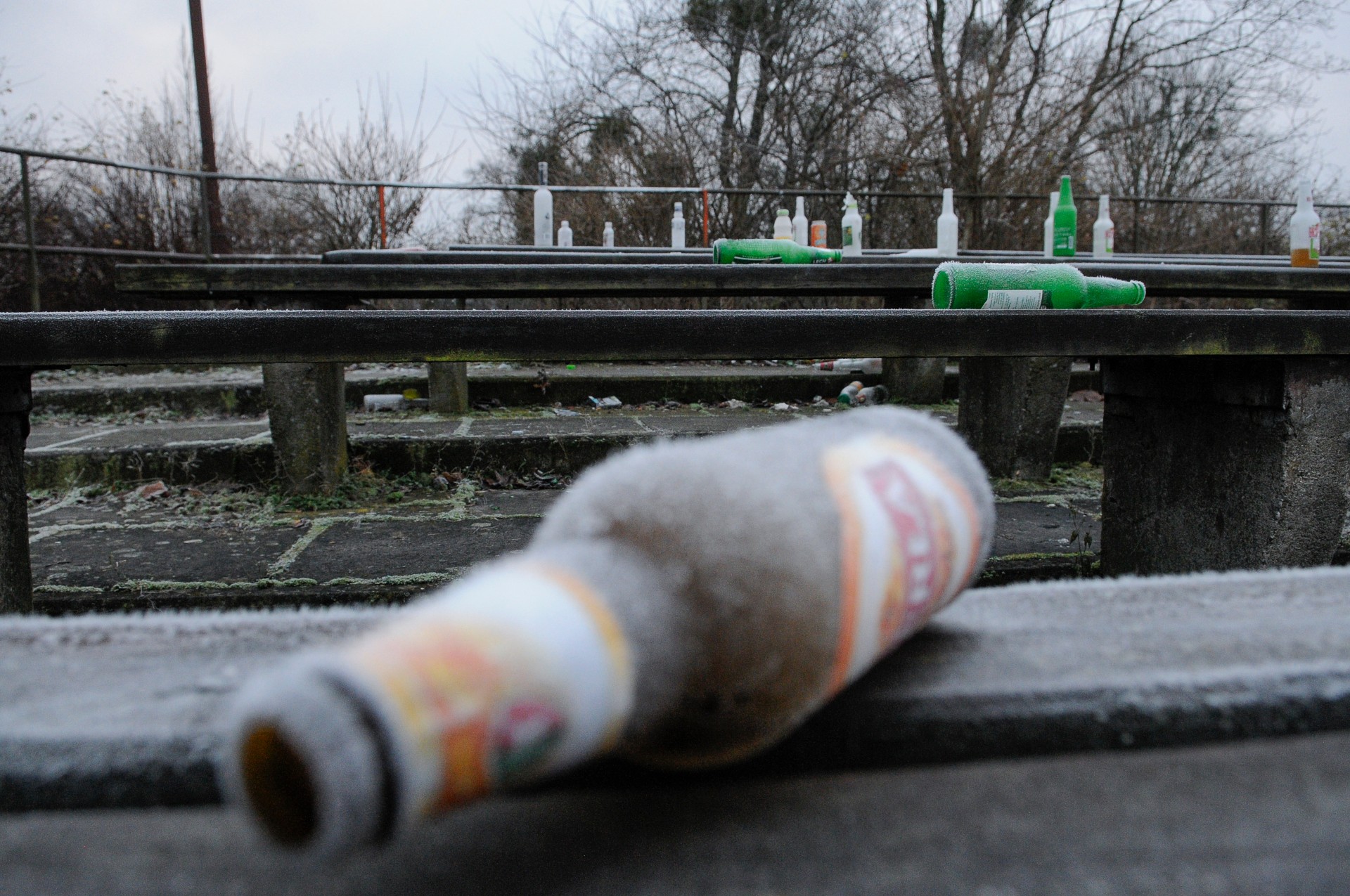 Rząd rozważa zakaz sprzedaży alkoholu po 19 w ramach walki z pandemią
